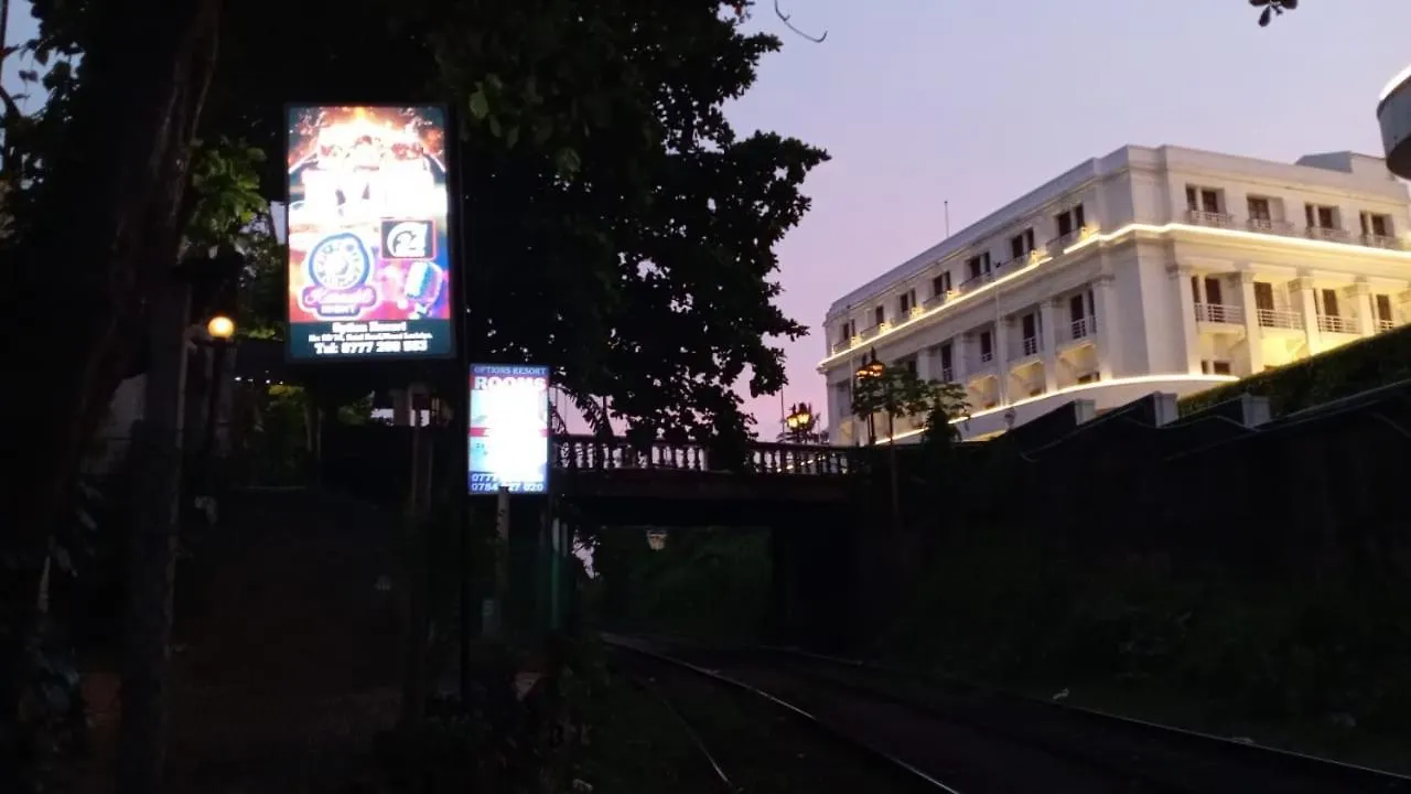 Inn Mount Laveniya Options Guest House & Restaurant Dehiwala-Mount Lavinia