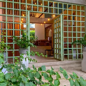 Coza Ceylon Dehiwala-Mont Lavinia